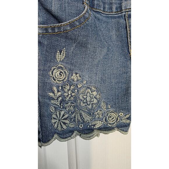 Genuine Kids Oshkosh B'gosh Overalls Size 12months‎  Denim Floral Embroidered - Picture 2 of 5